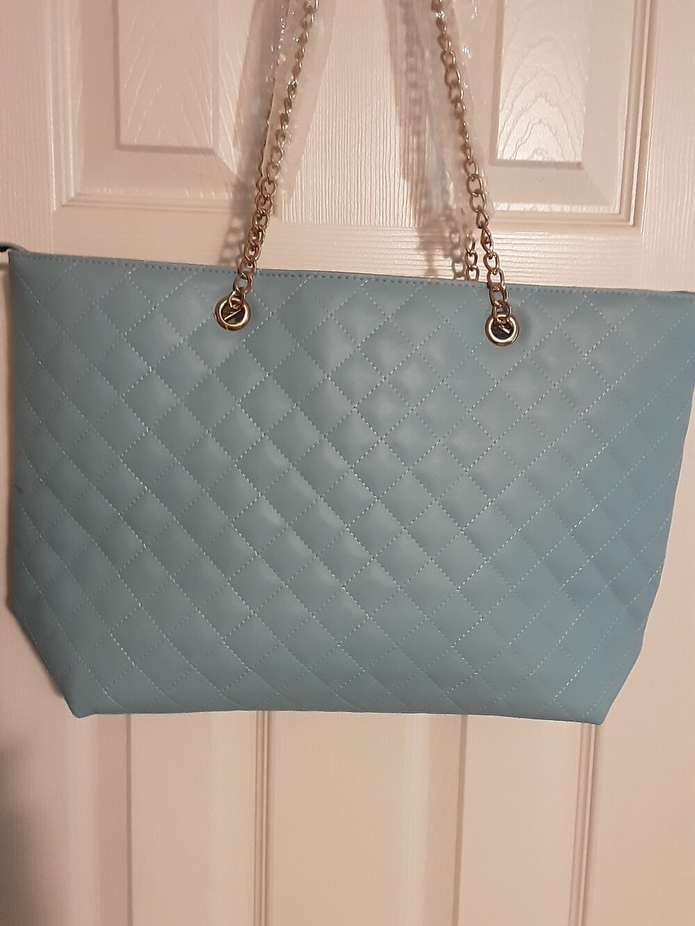 Bagley Mischka Quilted Light Blue Tote Bag with Gold Chain Handles - Picture 3 of 12